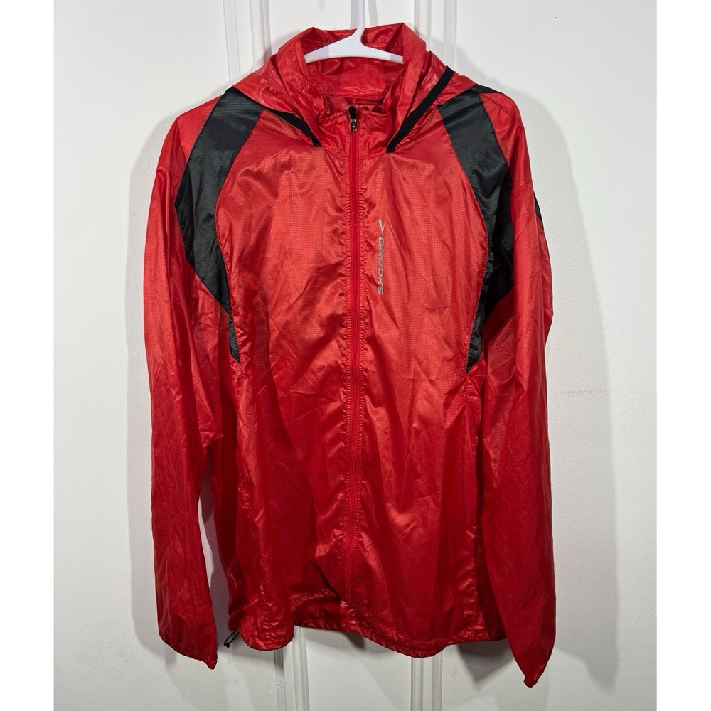 Brooks Mens Large Red Black Lightweight Hooded Running Jacket Windbreaker